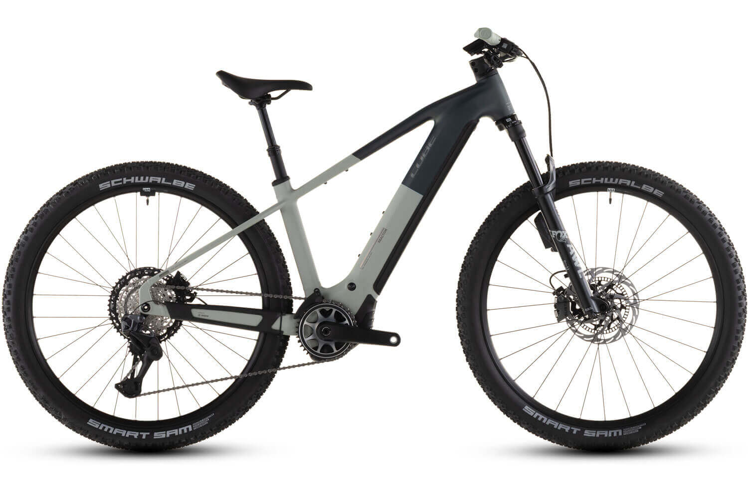 Cube Reaction Hybrid SLT 800 2026  