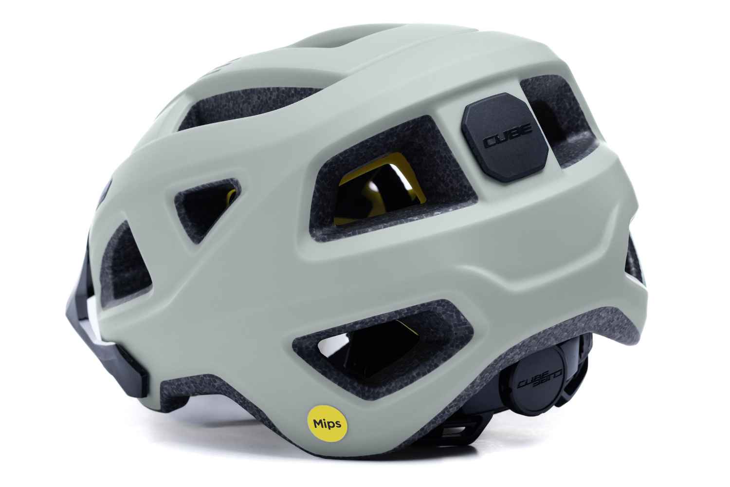 Cube Helm FLEET  